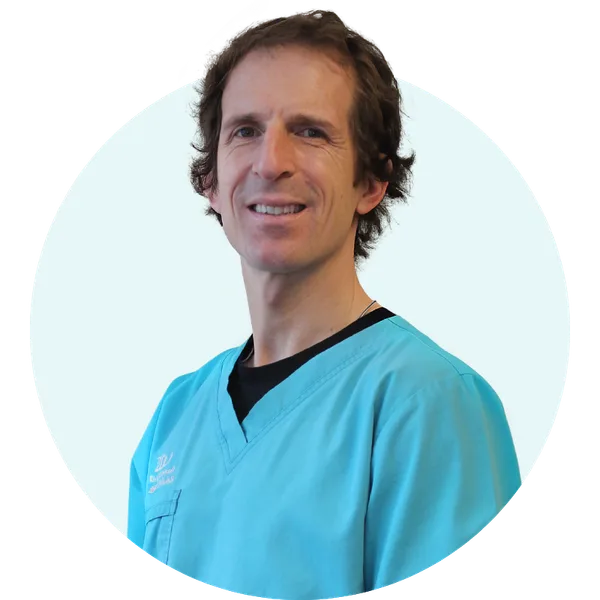Dr. Daniel Otero, especialista en Rehabilitación Oral en Clínica ProDental Concepción